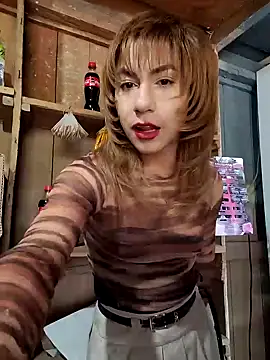 Evehampy online show from May 12, 2026, 6:27 pm