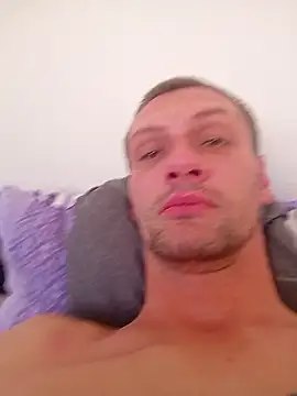 otkabrr online show from November 4, 2025, 6:56 am