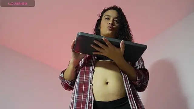 angela  98 online show from September 11, 2025, 12:33 am