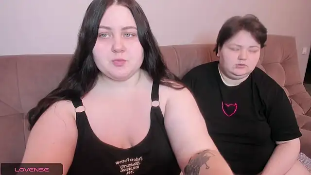 Snapshot of ihaveasecret_ chatting on January 19, 2025, 4:14 pm ihaveasecret  online show from January 19, 2025, 4:14 pm