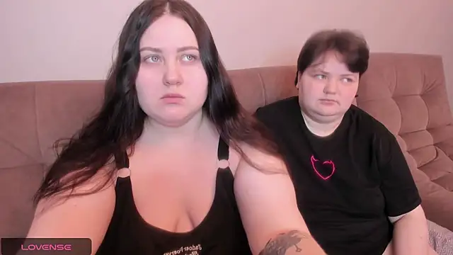 Snapshot of ihaveasecret_ chatting on January 24, 2025, 8:00 pm ihaveasecret  online show from January 24, 2025, 8:00 pm