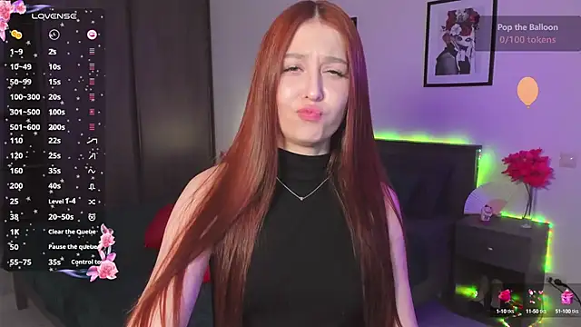 EleanorePeach online show from February 12, 2025, 12:33 pm