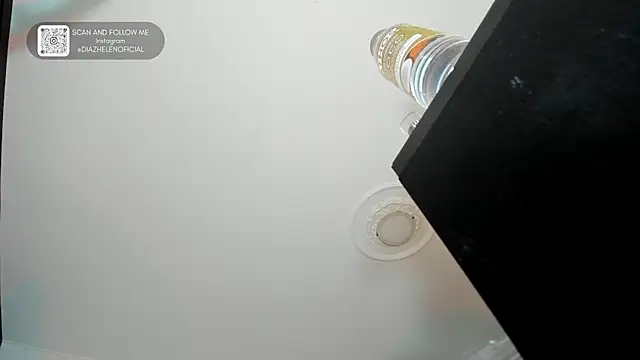 Apotheosis01 online show from April 17, 2026, 2:20 pm