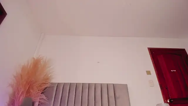 NoraDasilva online show from February 27, 2025, 3:47 am