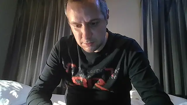 Snapshot of popperspair chatting on September 20, 2025, 12:22 am popperspair online show from September 20, 2025, 12:22 am