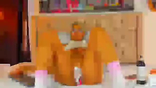 KeryHillson online show from January 7, 2025, 3:23 pm