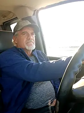 Snapshot of TTolbert chatting on December 2, 2024, 4:20 pm TTolbert online show from December 2, 2024, 4:20 pm