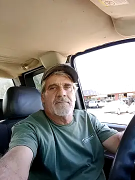 Snapshot of TTolbert chatting on December 13, 2024, 6:59 pm TTolbert online show from December 13, 2024, 6:59 pm