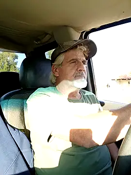 Snapshot of TTolbert chatting on December 13, 2024, 10:34 pm TTolbert online show from December 13, 2024, 10:34 pm