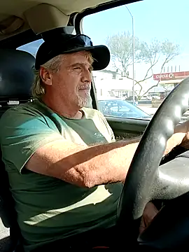 Snapshot of TTolbert chatting on January 8, 2025, 6:31 pm TTolbert online show from January 8, 2025, 6:31 pm