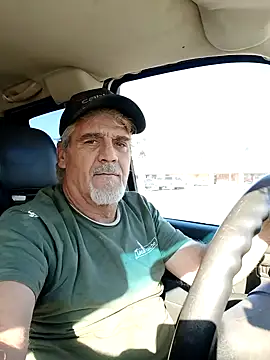 Snapshot of TTolbert chatting on January 12, 2025, 5:22 pm TTolbert online show from January 12, 2025, 5:22 pm