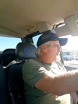 Snapshot of TTolbert chatting on January 16, 2025, 7:31 pm TTolbert online show from January 16, 2025, 7:31 pm