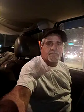 Snapshot of TTolbert chatting on February 9, 2025, 1:55 am TTolbert online show from February 9, 2025, 1:55 am