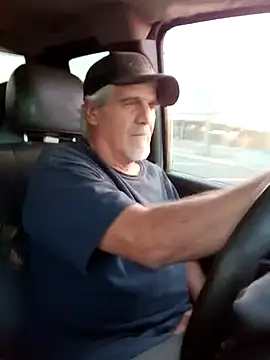 Snapshot of TTolbert chatting on March 10, 2025, 1:43 pm TTolbert online show from March 10, 2025, 1:43 pm