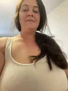 newgirl19 online show from March 18, 2025, 5:42 pm