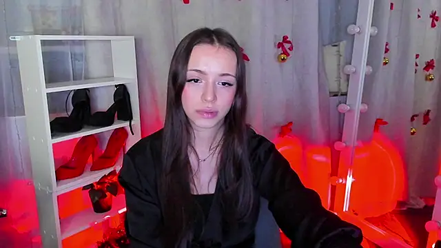 MipsyMipson online show from December 14, 2024, 2:10 pm