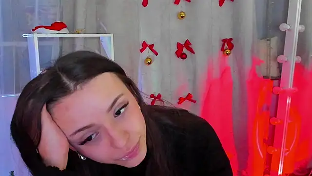 MipsyMipson online show from December 23, 2024, 4:39 pm