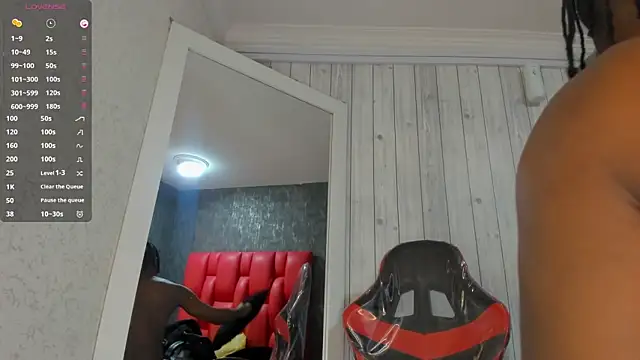 DominicSccott online show from September 19, 2025, 12:28 pm