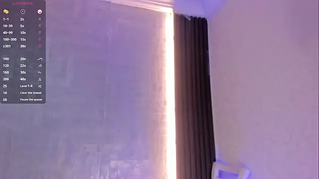 DominicSccott online show from June 10, 2026, 12:48 pm