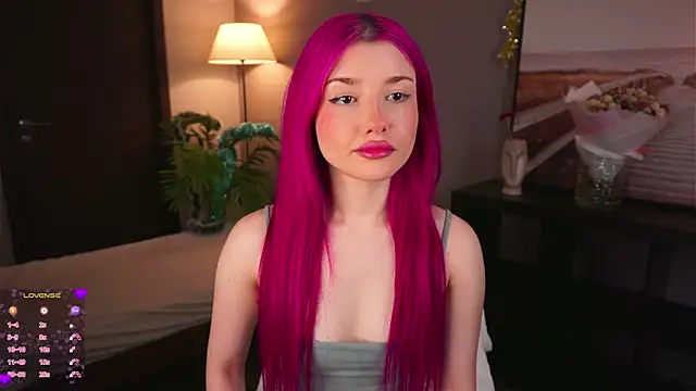 Snapshot of ShirleyCarolyn chatting on December 12, 2024, 7:37 pm ShirleyCarolyn online show from December 12, 2024, 7:37 pm