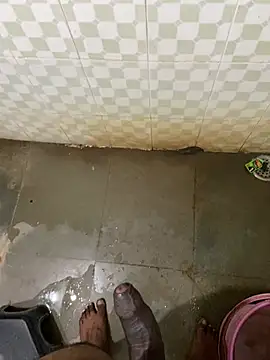 Snapshot of Honeydick7 chatting on January 2, 2025, 7:33 am Honeydick7 online show from January 2, 2025, 7:33 am