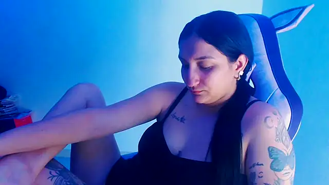 liz dirty online show from November 3, 2025, 10:21 pm