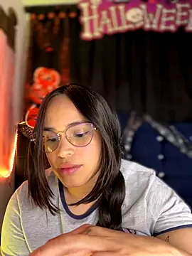 Merloth online show from October 15, 2025, 4:12 am