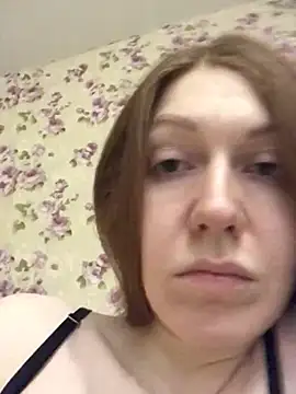  Sweet Love  online show from April 4, 2026, 12:46 pm