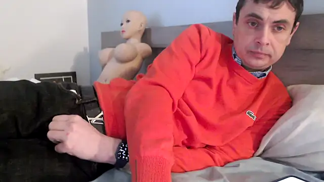 freddy0222222 online show from February 21, 2025, 12:17 pm