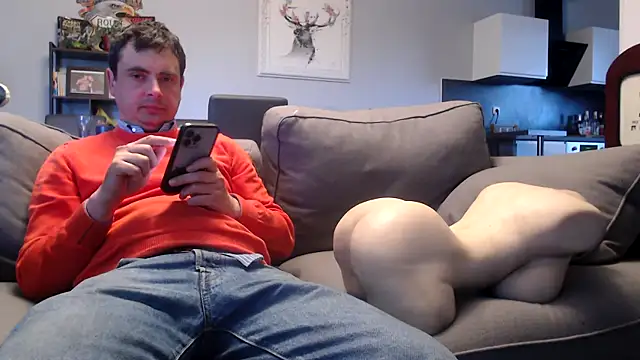 freddy0222222 online show from June 4, 2026, 6:03 pm