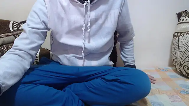 Alexdelarge323 online show from February 25, 2026, 1:43 pm