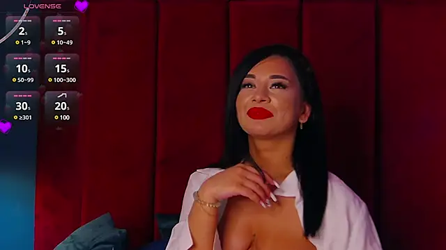 MadyLuxxx online show from March 22, 2025, 11:53 pm