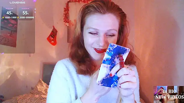 Cassie Wild online show from December 17, 2025, 1:39 pm