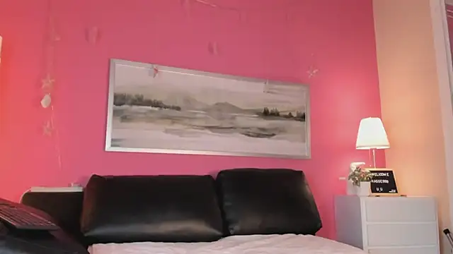 Tiffanysurez  online show from February 20, 2025, 1:08 pm