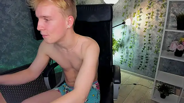 AlexxSweet online show from December 21, 2024, 10:39 am