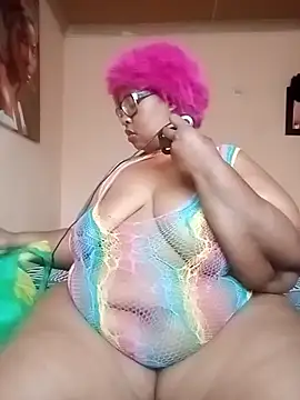 ZOQULUx online show from November 28, 2025, 8:28 am