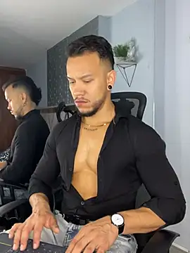 ARON TAYLER01 online show from January 30, 2025, 12:48 pm