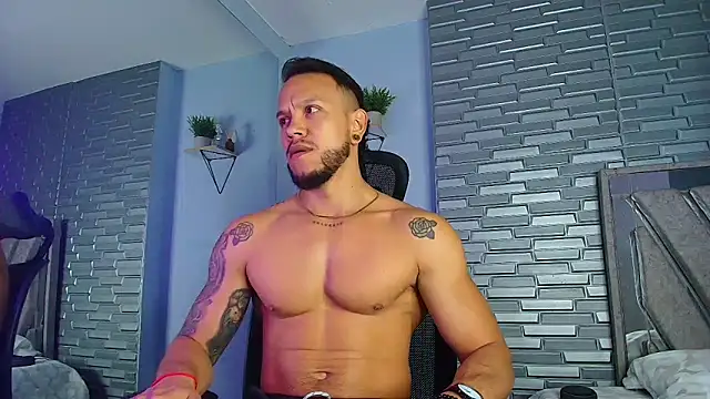 Snapshot of ARON_TAYLER01 chatting on February 11, 2026, 10:31 am ARON TAYLER01 online show from February 11, 2026, 10:31 am