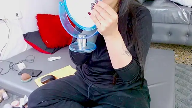 misslombana online show from March 10, 2026, 4:06 am