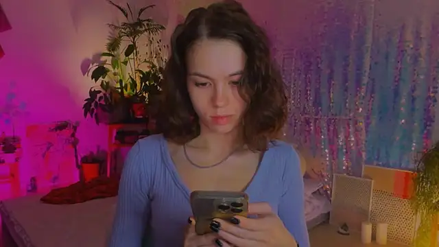 poli   online show from December 27, 2024, 9:22 pm