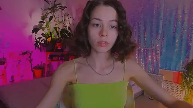 poli   online show from December 30, 2024, 9:19 pm