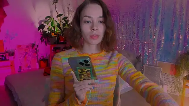 poli   online show from February 3, 2025, 6:28 pm