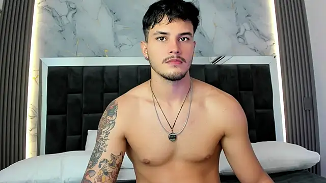 Nekoboy01 online show from January 31, 2025, 7:40 pm