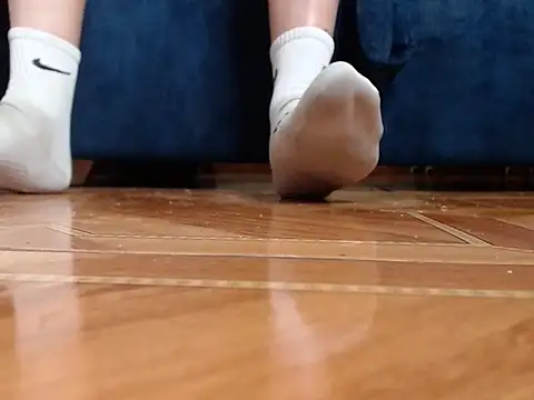 Snapshot of alphaswitchard chatting on February 19, 2026, 8:49 pm alphaswitchard online show from February 19, 2026, 8:49 pm