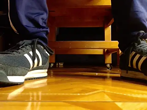 Snapshot of alphaswitchard chatting on March 29, 2026, 9:59 pm alphaswitchard online show from March 29, 2026, 9:59 pm