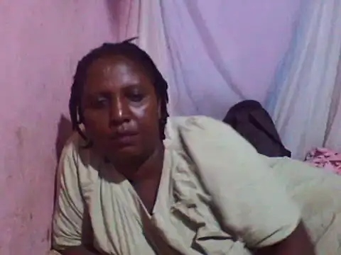 Snapshot of big_clits chatting on March 10, 2025, 9:40 pm big clits online show from March 10, 2025, 9:40 pm