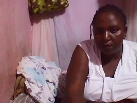 Snapshot of big_clits chatting on March 18, 2025, 4:15 pm big clits online show from March 18, 2025, 4:15 pm