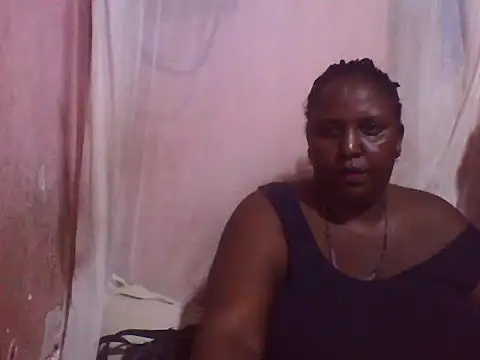 Snapshot of big_clits chatting on September 14, 2025, 1:21 pm big clits online show from September 14, 2025, 1:21 pm