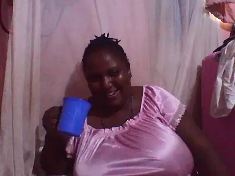 Snapshot of big_clits chatting on September 18, 2025, 11:45 am big clits online show from September 18, 2025, 11:45 am