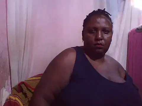 Snapshot of big_clits chatting on October 4, 2025, 5:38 am big clits online show from October 4, 2025, 5:38 am